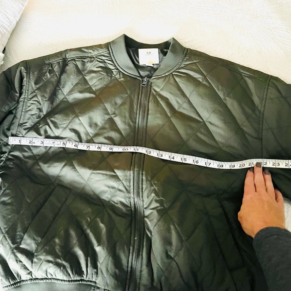 Thread & Supply olive green stand collar quilted bomber jacket women size Large - Picture 8 of 9